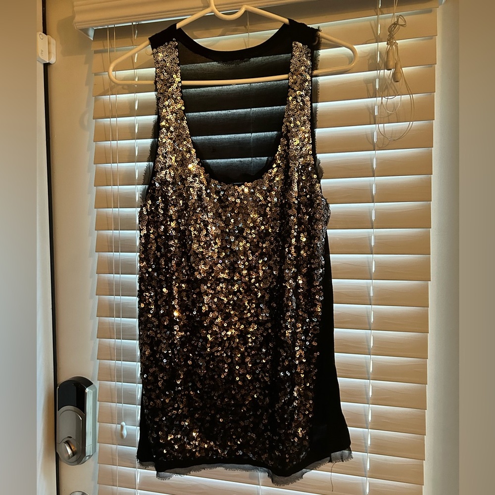 Beautiful silk/wool Magaschoni sequin tank